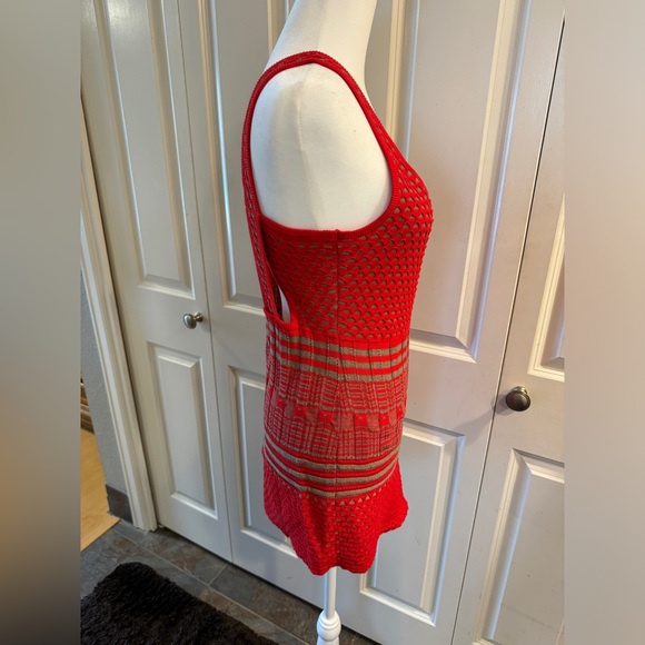 EUC… waffle knit red and nude sweater top. No tags but never worn. - Picture 3 of 5